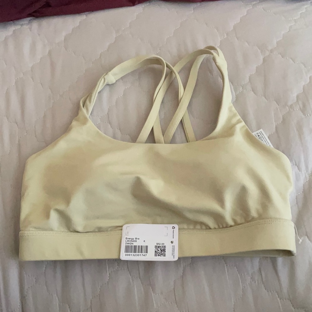 Brand new. Sports bra. Lululemon. Size 6